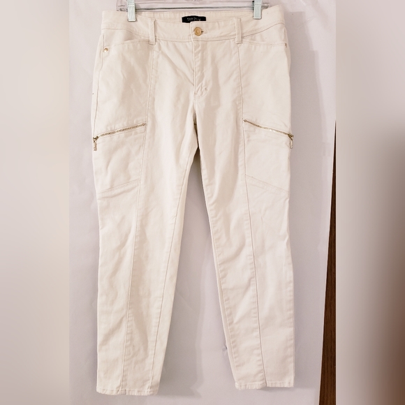 White House Black Market Pants - WHBM Khaki Pants Skinny Crop Size 12